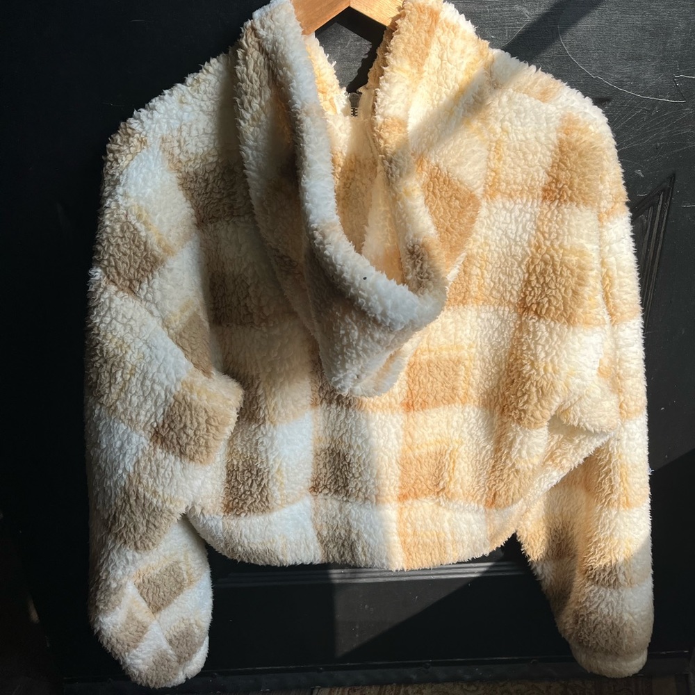 Sherpa Jacket - Picture 4 of 4